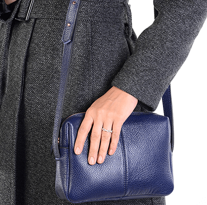 دانشجویی جوان